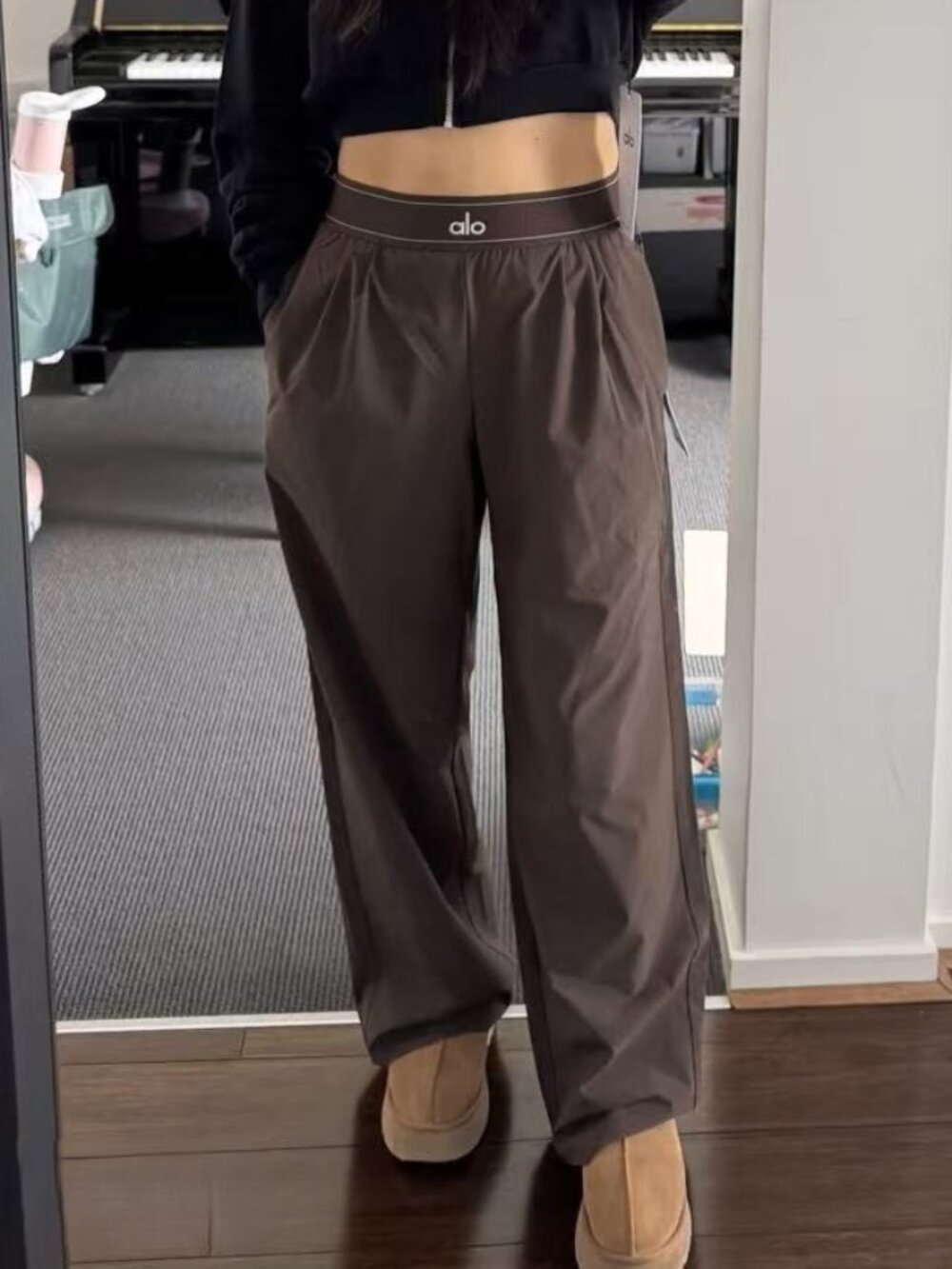 ☕🔥Alo Yoga Suit Up Trouser Coffee Brown (Regular Version) - Picture 2 of 12